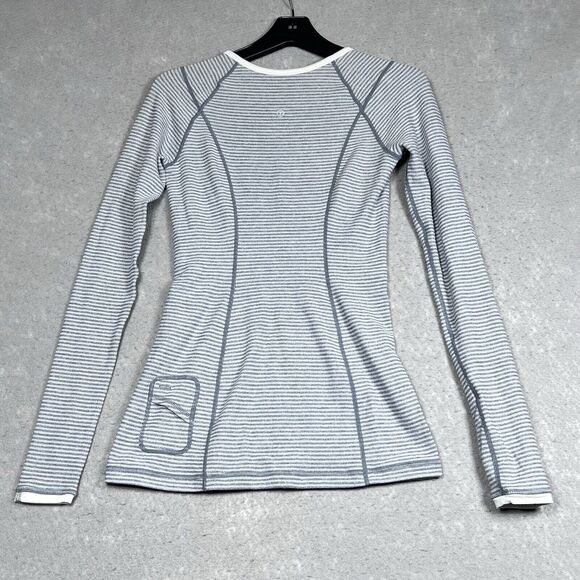 Lululemon Shirt Womens Size 4 Gray Striped Long Sleeve Thumbholes Reversible - Picture 7 of 15